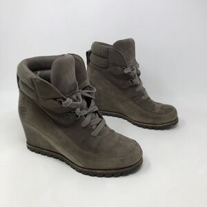 UGG Australia Women's Kriston Mole‎ Grey Waterpoof Leather Wedge Boots 1108629